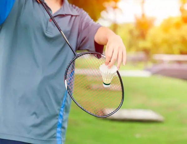 Badminton